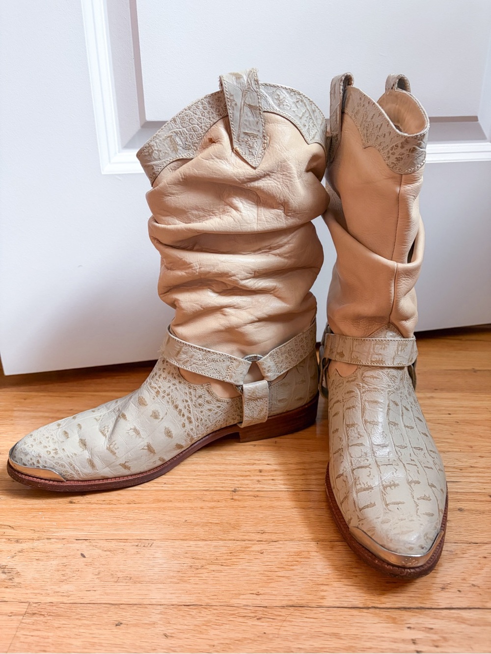 Women's Cream Croc-Embossed Western Ankle Boots steel toe all leather - Picture 3 of 13